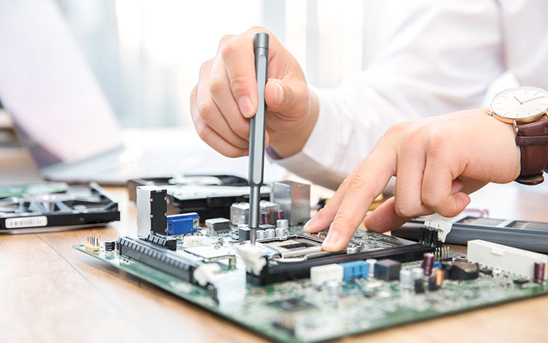 在線和現場培訓